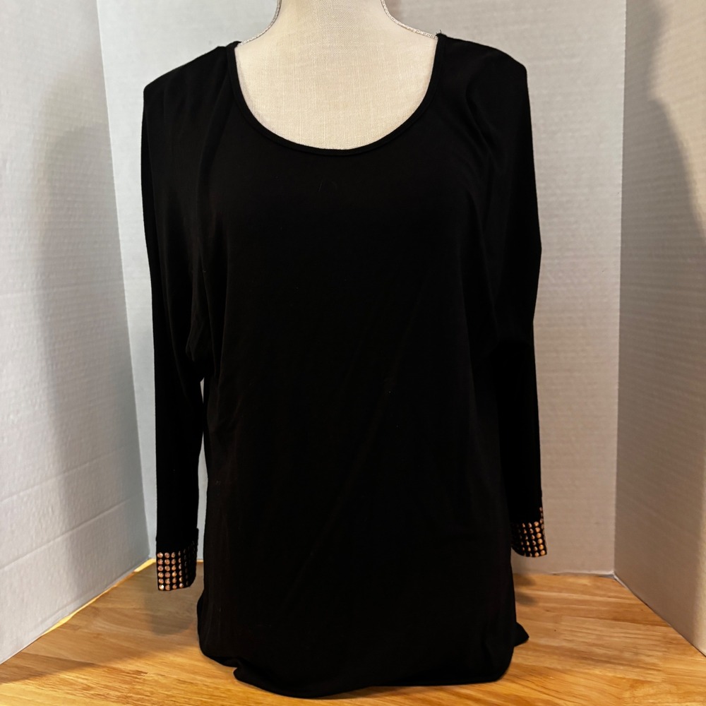 Daytrip‎ Top Women XL Black Lattice Back Studded Cuffs Long Sleeve 
Boho